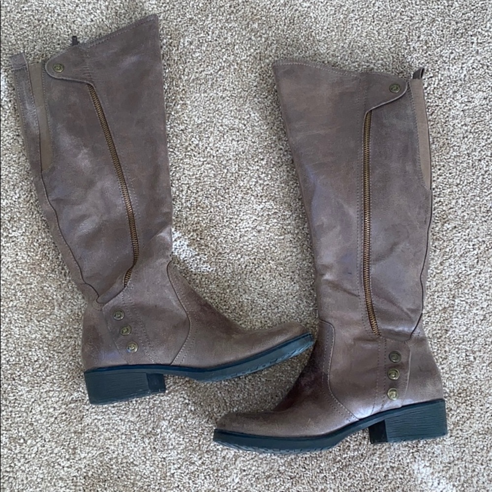 Baretraps boots